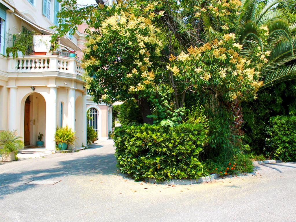 Apartment Villa Anahit Nice Bagian luar foto